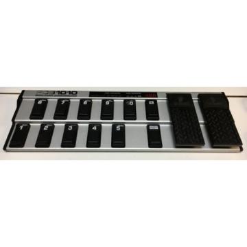 BEHRINGER FCB1010 Ultra-flexible MIDI FLOOR CONTROLLER w/PS &amp; Cable