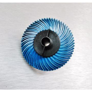 3M RADIAL BRISTLE DISC 2&#034; BLUE 400 GRIT 6 PLY FINISHING BRUSH MOUNTED on HUB