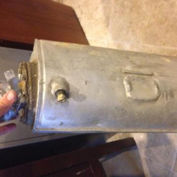 Vintage warbird, aviation oil tank, radial