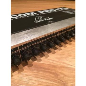 Behringer MULTICOM PRO-XL : MDX4600 4-Ch Expander/Gate/Compressor/Peak Limiter