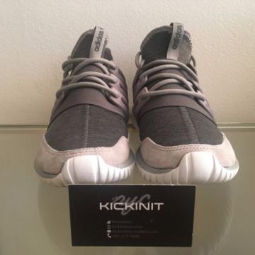 ADIDAS ORIGINALS TUBULAR RADIAL CHARCOAL SOLID GREY - AQ6726 - SIZE 8 - DOOM