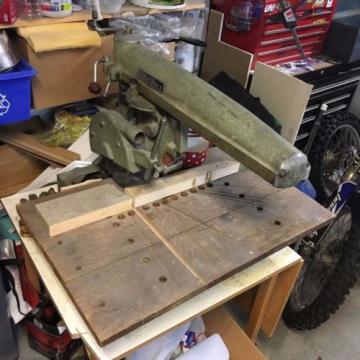 American Machine &amp; Foundry DeWalt 9&#034; radial arm saw