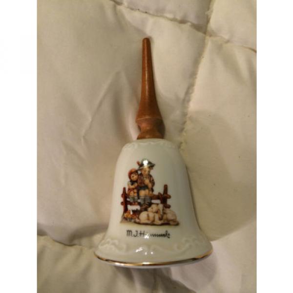 VINTAGE MI HUMMEL GOEBEL KIDS ON FENCE FINE CHINA EVENTIDE WOOD HANDLE BELL! #1 image