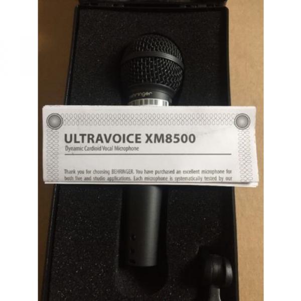 BEHRINGER ULTRAVOICE XM8500 Dynamic vocal microphone with smooth mid-frequency #5 image